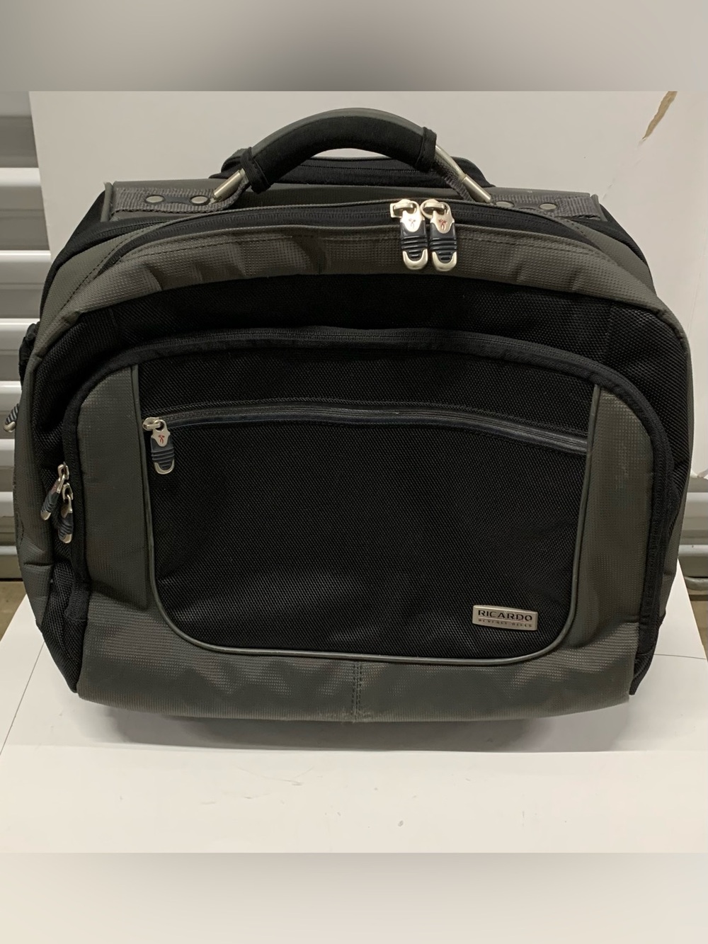 Men's Black and Olive Laptop Briefcase
